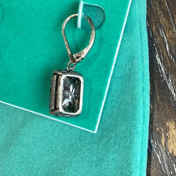 Kurt Geiger Signature Eagle Patina Stone Drop Earrings NWT - Picture 3 of 6